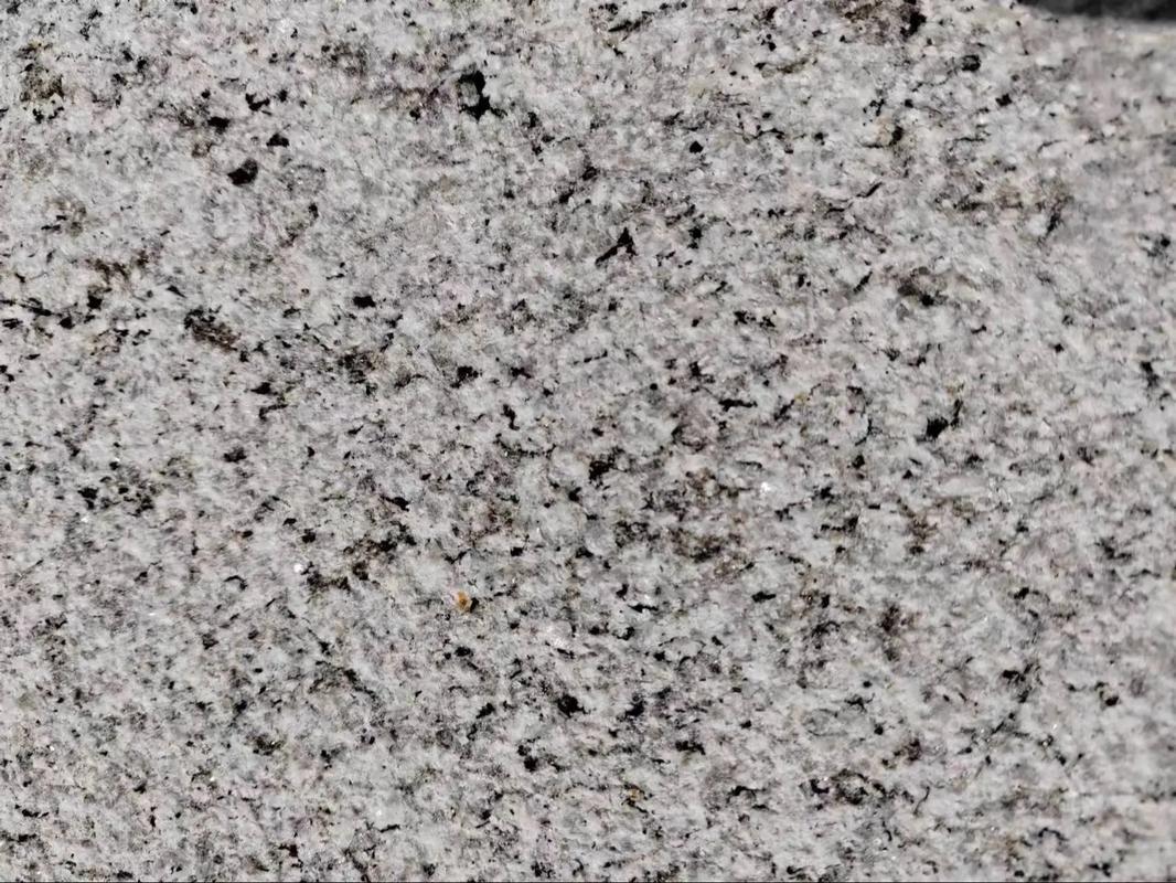 芝麻白天然花岗岩地铺 实惠耐用，美观大方